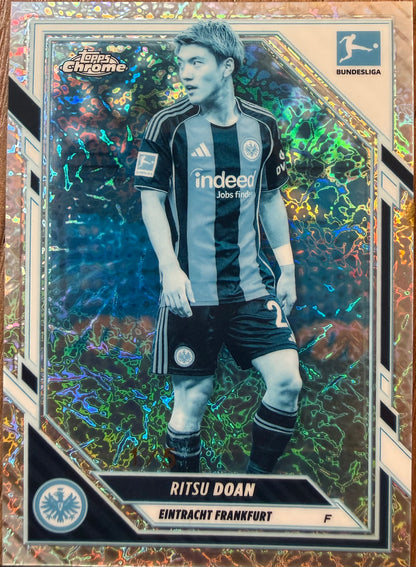 Ritsu Doan Frozen Fractor /5 Topps Chrome Bundesliga 2025/26