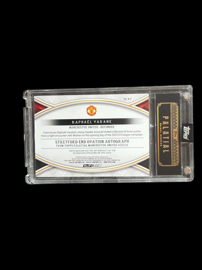 Raphaël Varane Stretford End Ovation Auto /20 Topps Palatial Manchester United 2025/26
