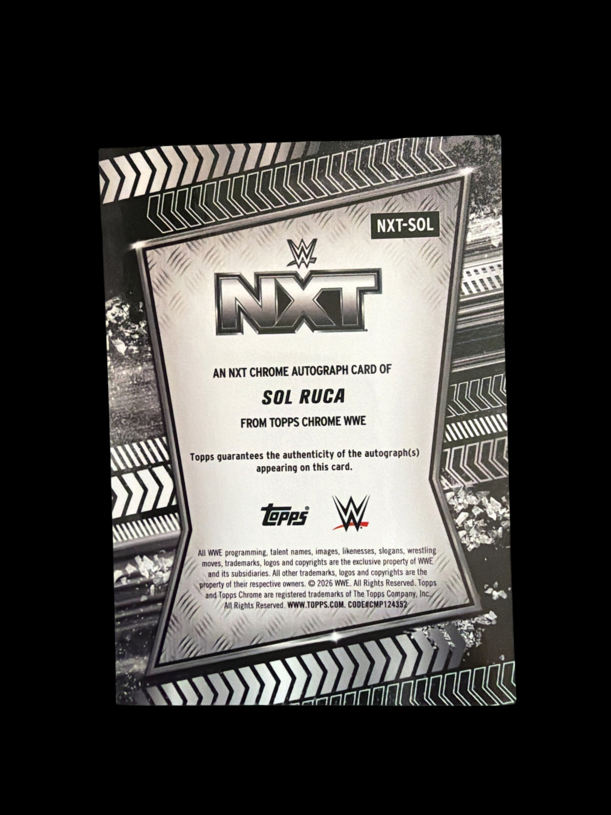 Sol Ruca On Card Auto /99 Topps Chrome WWE 2026