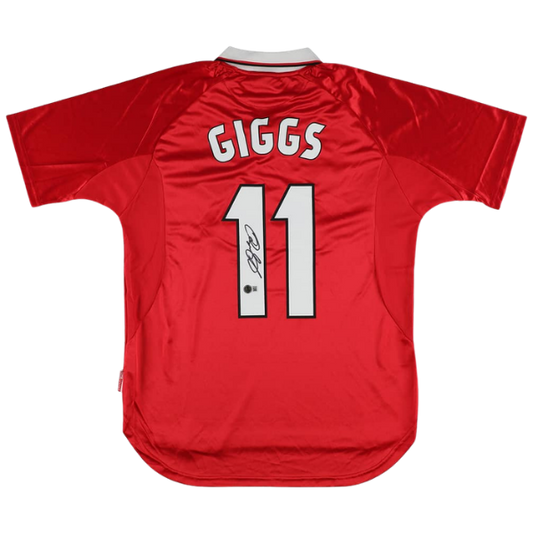 Ryan Giggs Signed Manchester United Jersey - Beckett